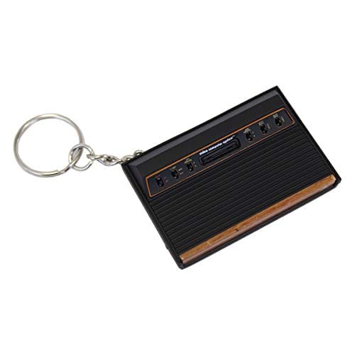 MERCHENDISE ATARI 2600 CONSOLE KEYRING NUMSKULL 747180360172
