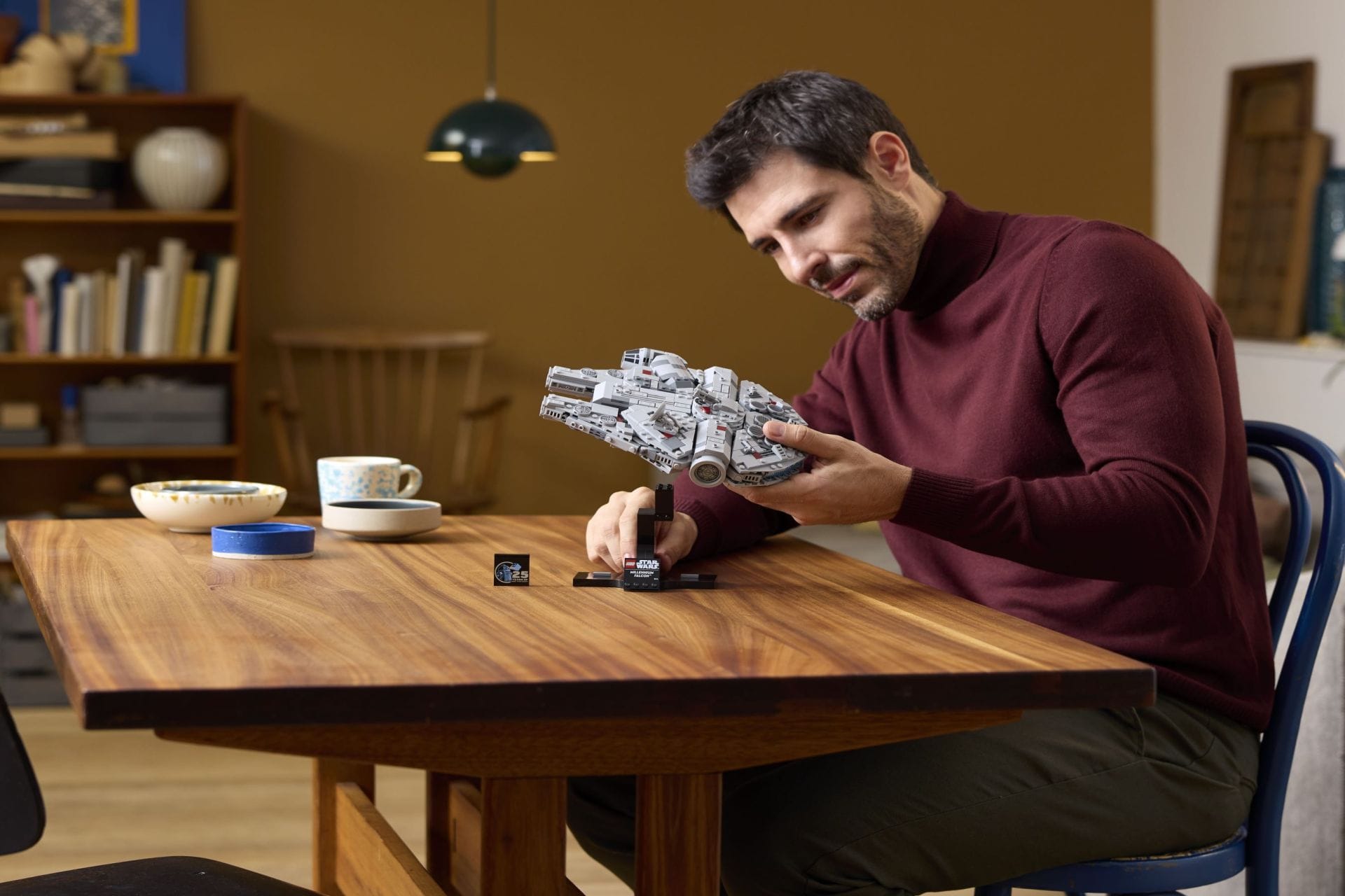 LEGO Star Wars Millennium Falcon™ #75375 - POŠKODOVANA EMBALAŽA