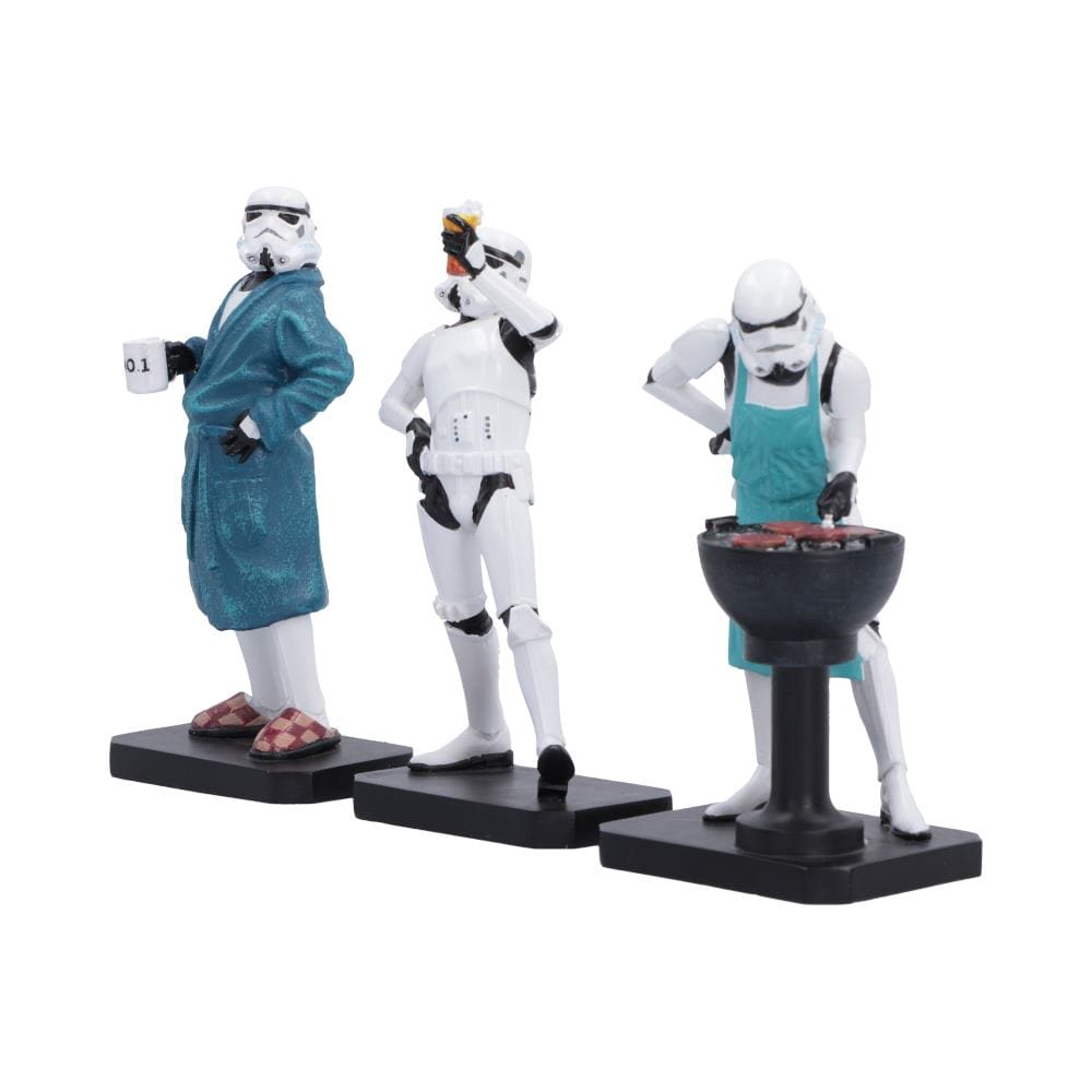NEMESIS NOW - ORIGINAL STORMTROOPER - LIVING FOR THE WEEKEND 10.5CM