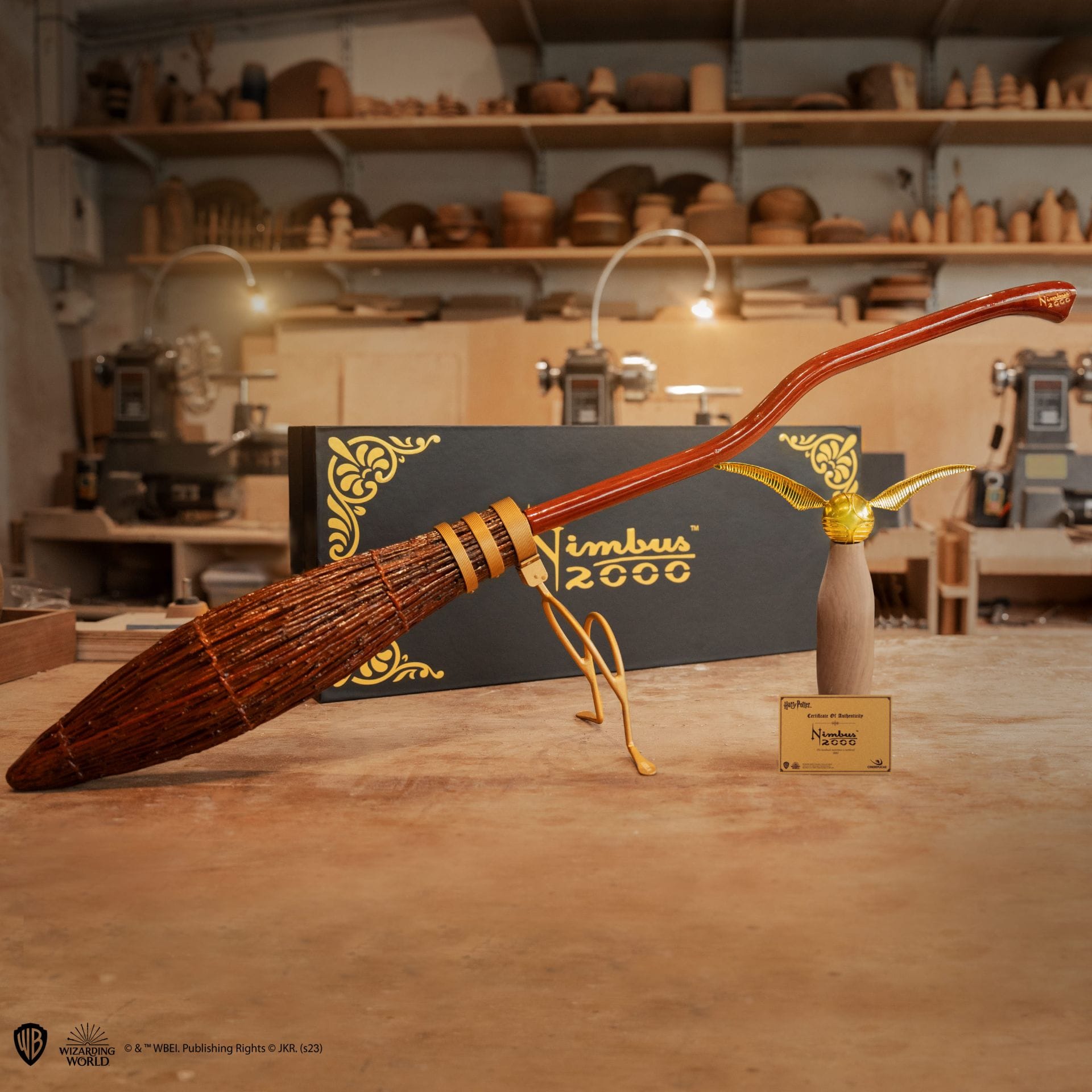 CINEREPLICAS: NIMBUS 2000 JUNIOR BROOM 4895205613249