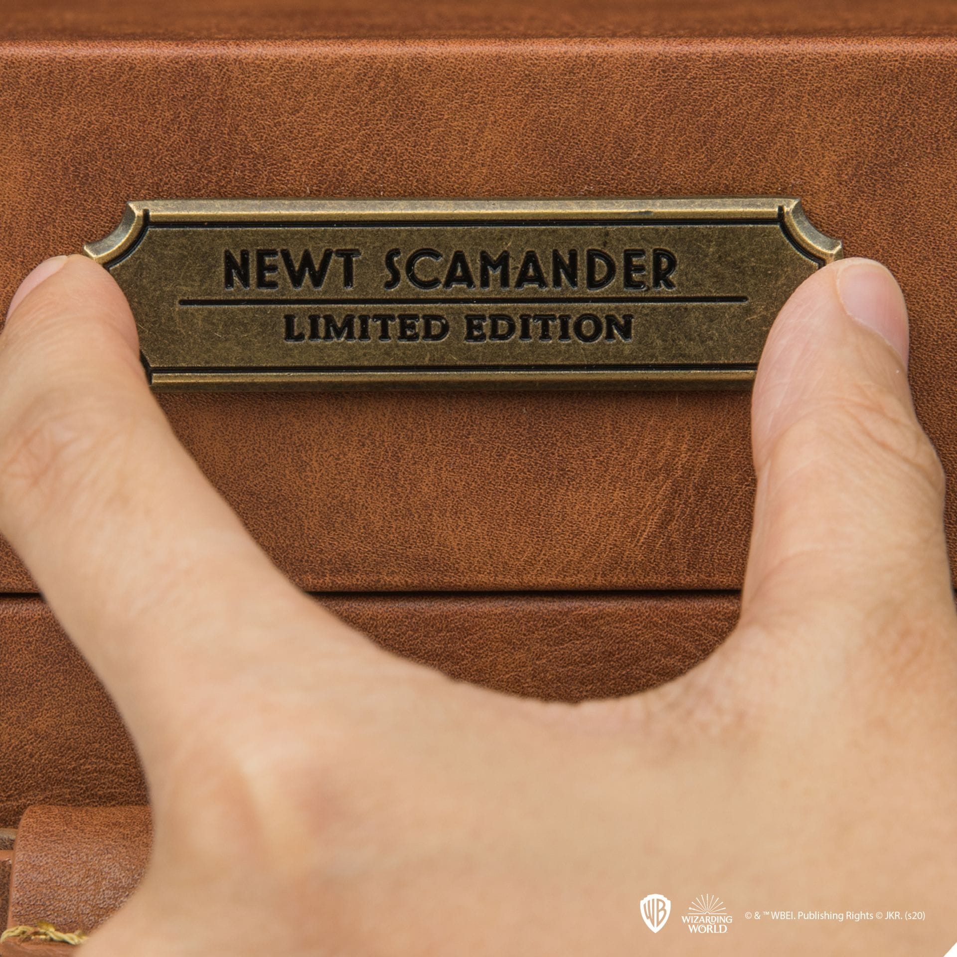 CINEREPLICAS SUITCASE - NEWT SCAMANDER PREMIUM replika kovčka 4895205602168