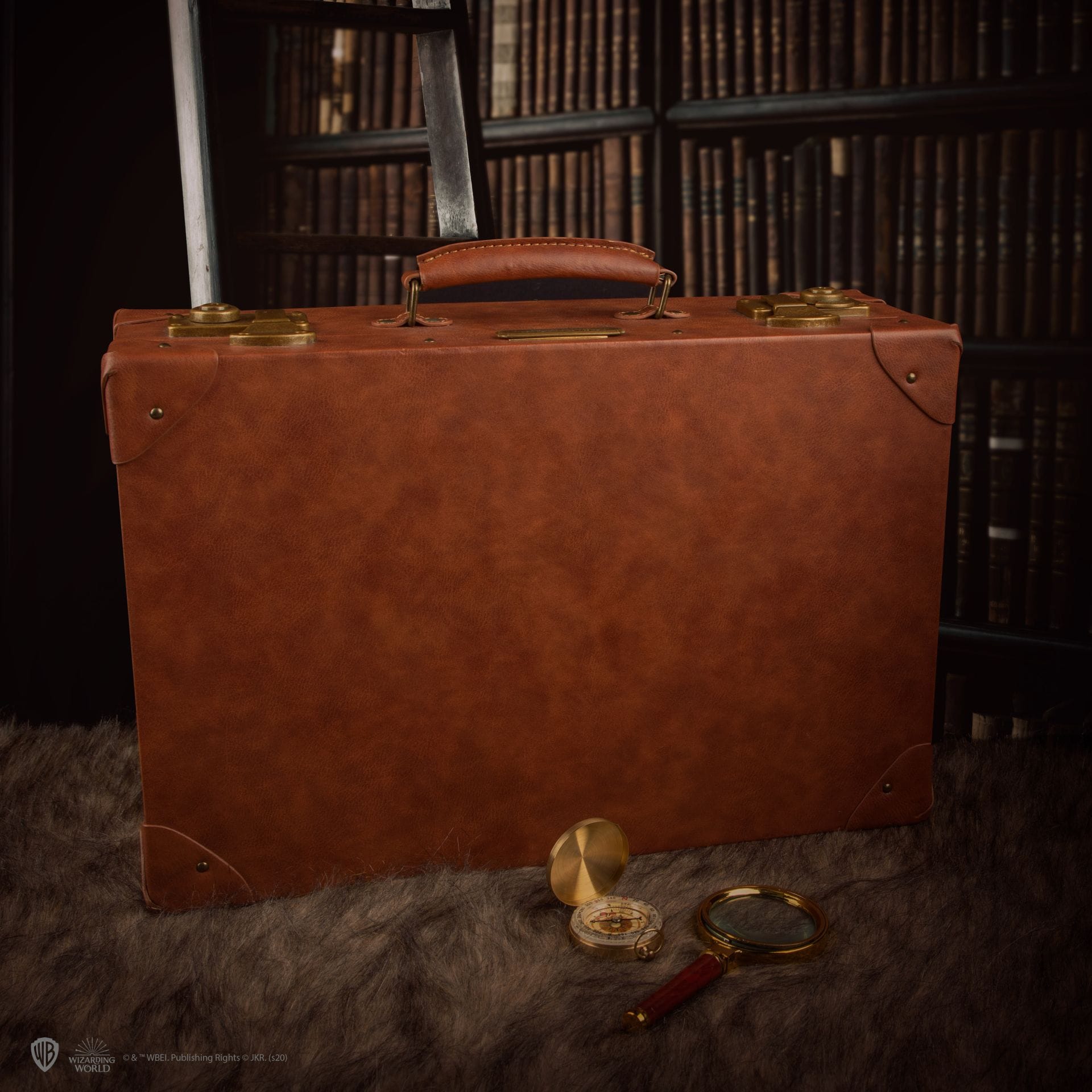 CINEREPLICAS SUITCASE - NEWT SCAMANDER PREMIUM replika kovčka 4895205602168