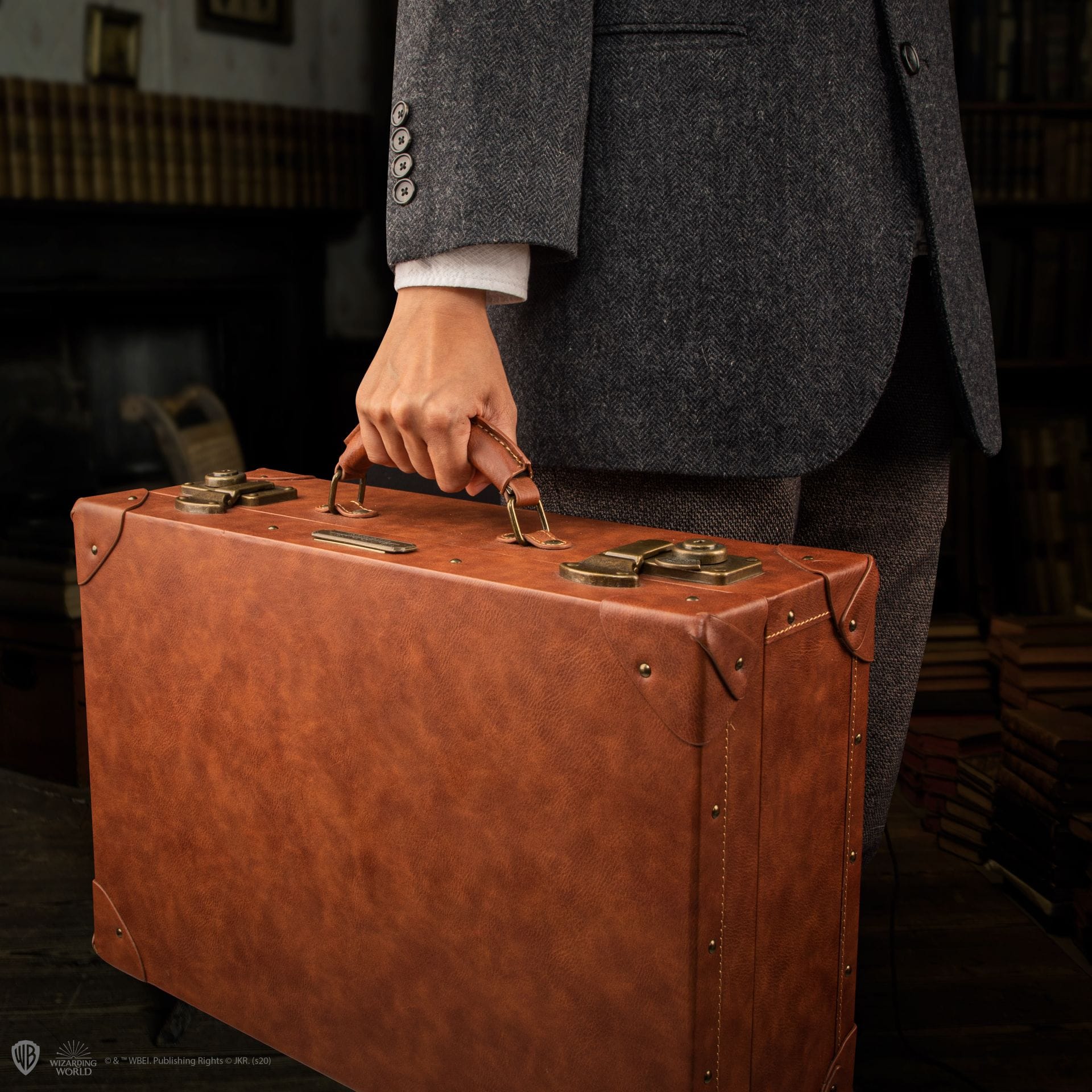 CINEREPLICAS SUITCASE - NEWT SCAMANDER PREMIUM replika kovčka 4895205602168