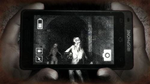 DreadOut - Remastered Collection (Playstation 5) 5055957707057