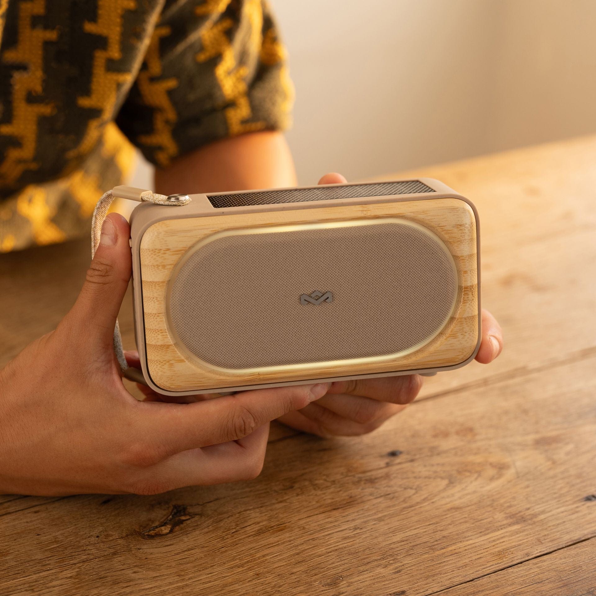 HOUSE OF MARLEY ROOTS SOLAR TRUE WIRELESS CREAM 846885011393