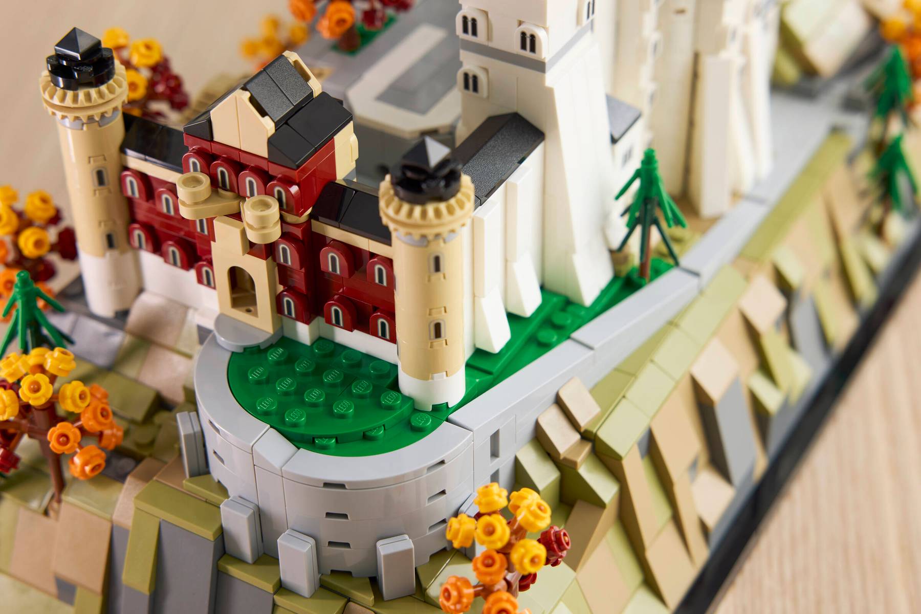 LEGO ARCHITECTURE - NEUSCHWANSTEIN CASTLE #21063 5702017816760