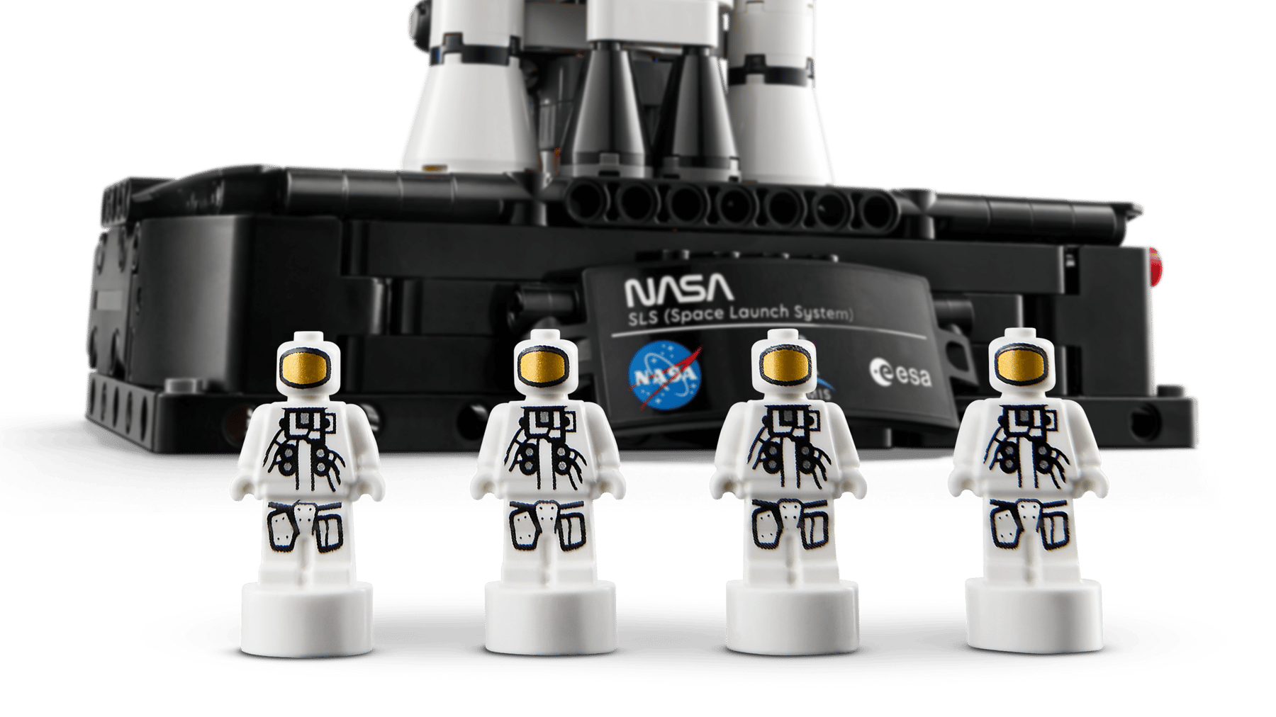 LEGO TECHNIC - NASA ARTEMIS SPACE LAUNCH SYSTEM ROCKET #42221 5702018067499