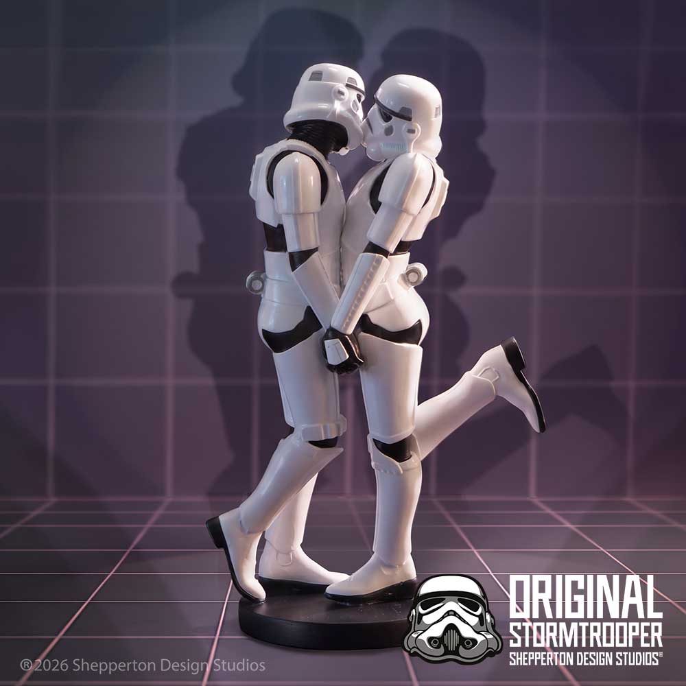 NEMESIS NOW - ORIGINAL STORMTROOPER - FIRST KISS 14.6CM 801269164300