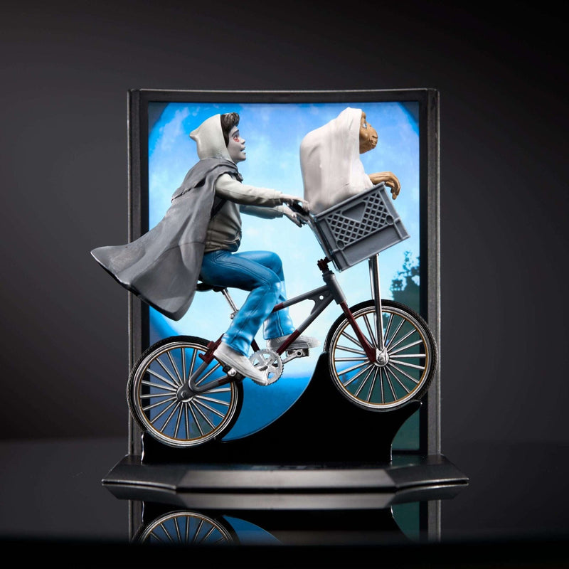 NOBLE COLLECTION - UNIVERSAL - E.T. - TOYLLECTIBLE TREASURES - E.T. AND ELLIOTT 849421008703