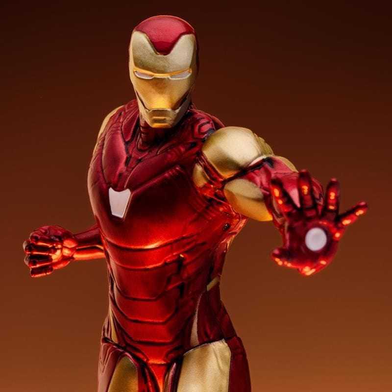 PALADONE IRON MAN DIORAMA LUČKA 5056577710540