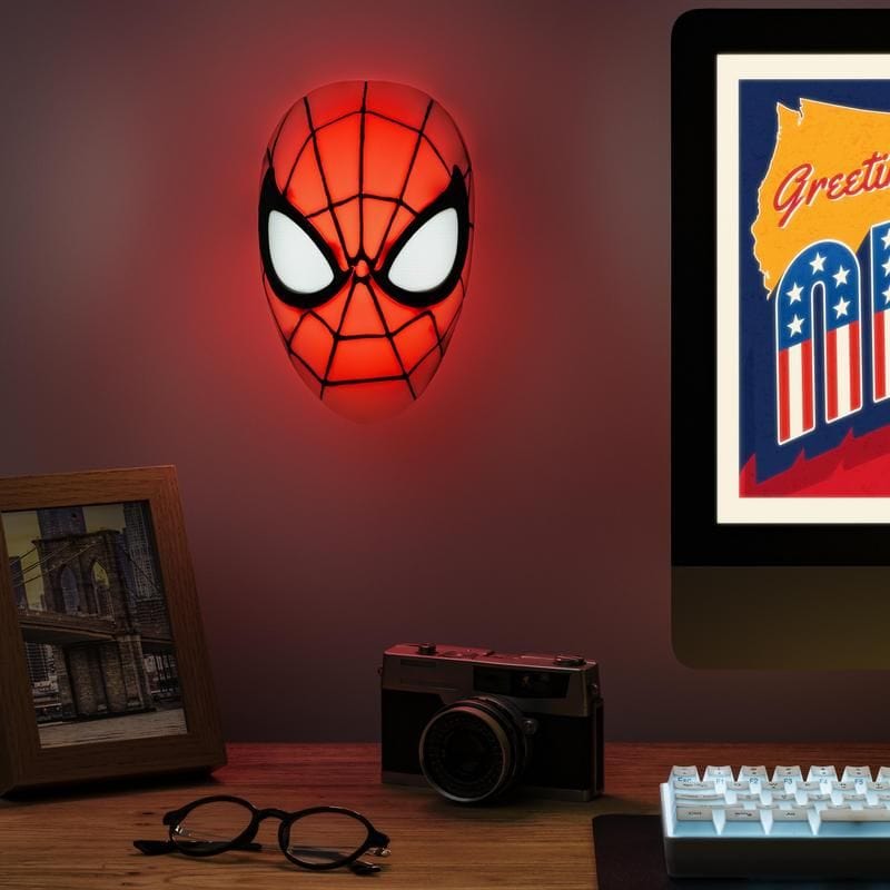 PALADONE SPIDERMAN MASK LUČKA 5056577711042