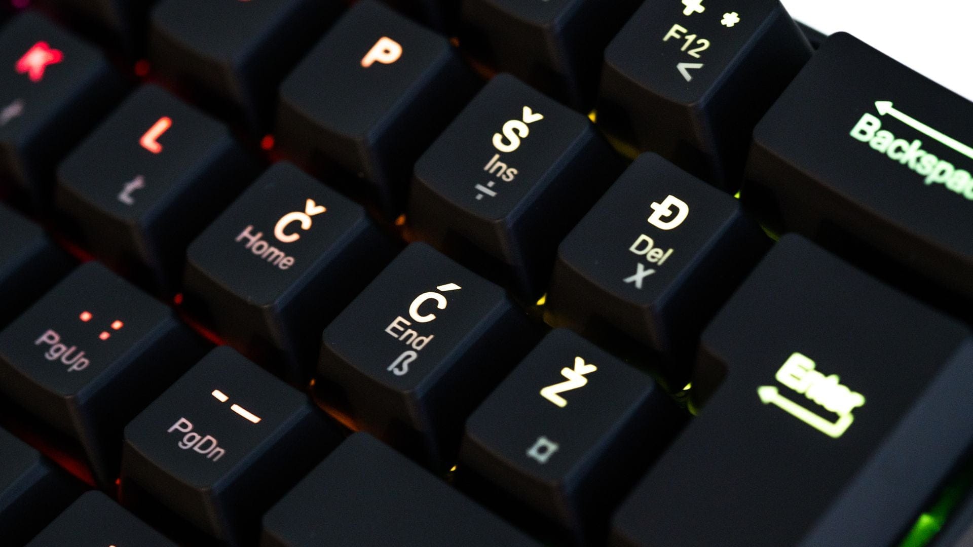 REDRAGON DRAGONBORN K630 RGB MEHANSKA TIPKOVNICA SLO/CRO 6950376730992