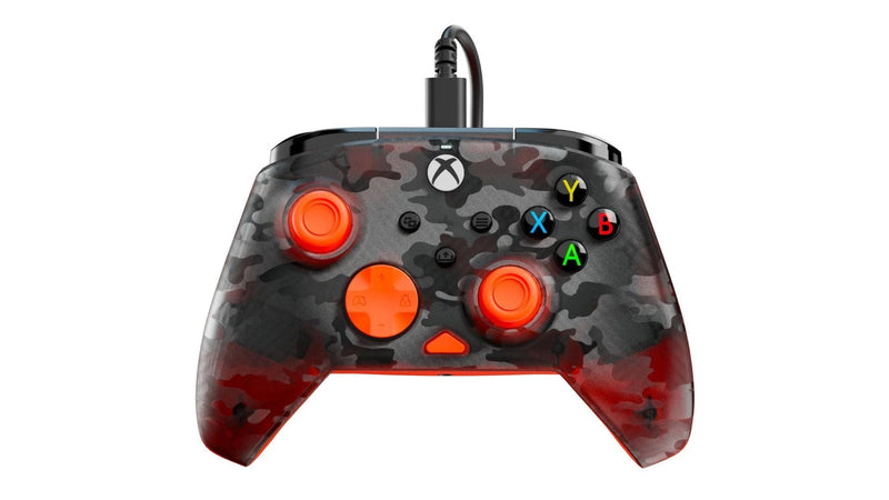 TURTLE BEACH XBOX REMATCH ŽIČNI KONTROLER CAMO ČRNO ORANŽNE BARVE 840454400038