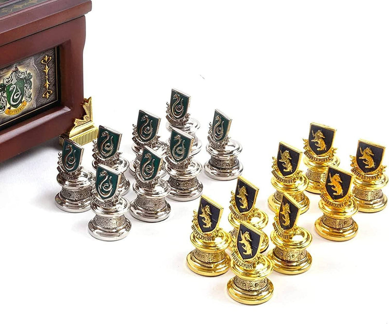NOBLE COLLECTION - HARRY POTTER - COLLECTABLES - QUIDDITCH NAMIZNA IGRA ŠAH 812370011391