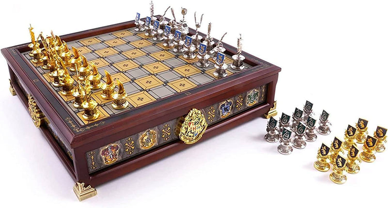 NOBLE COLLECTION - HARRY POTTER - COLLECTABLES - QUIDDITCH NAMIZNA IGRA ŠAH 812370011391