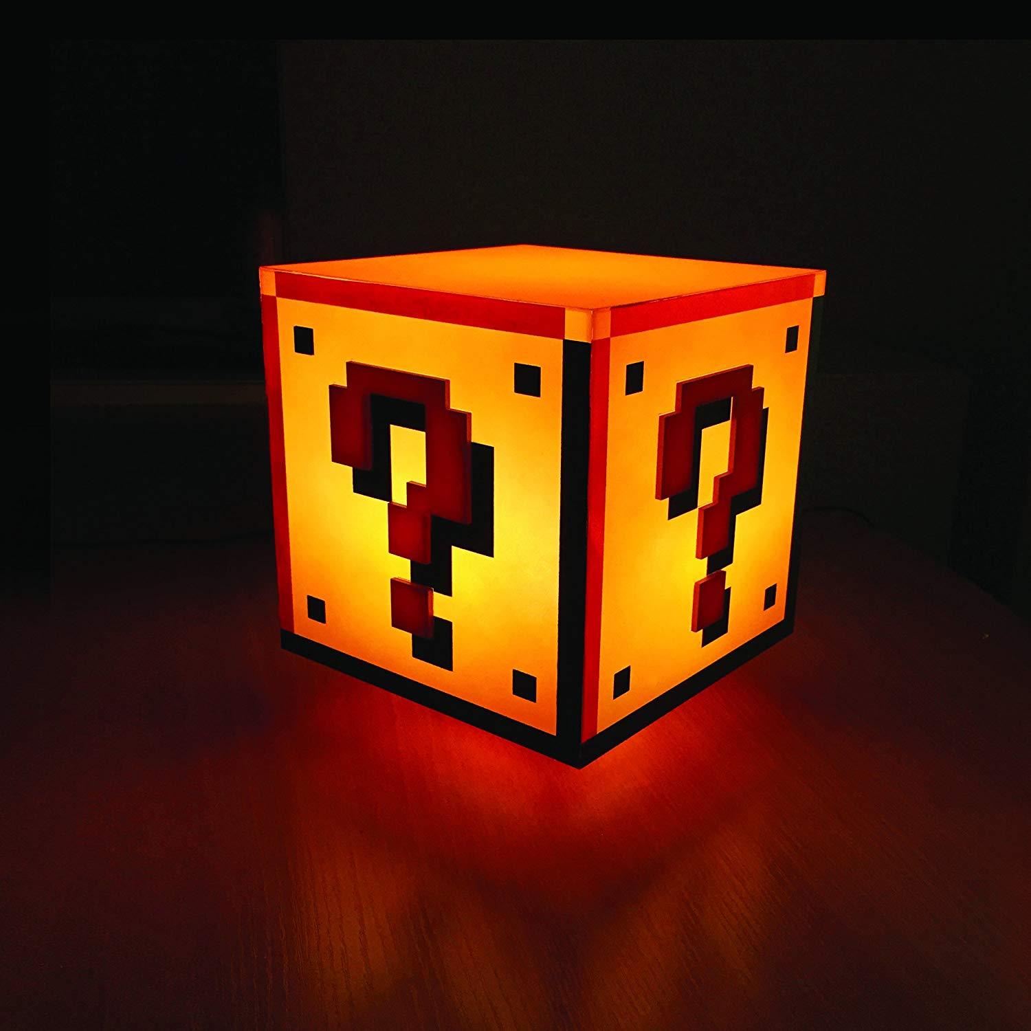 PALADONE SUPER MARIO QUESTION BLOCK LIGHT 5055964701000