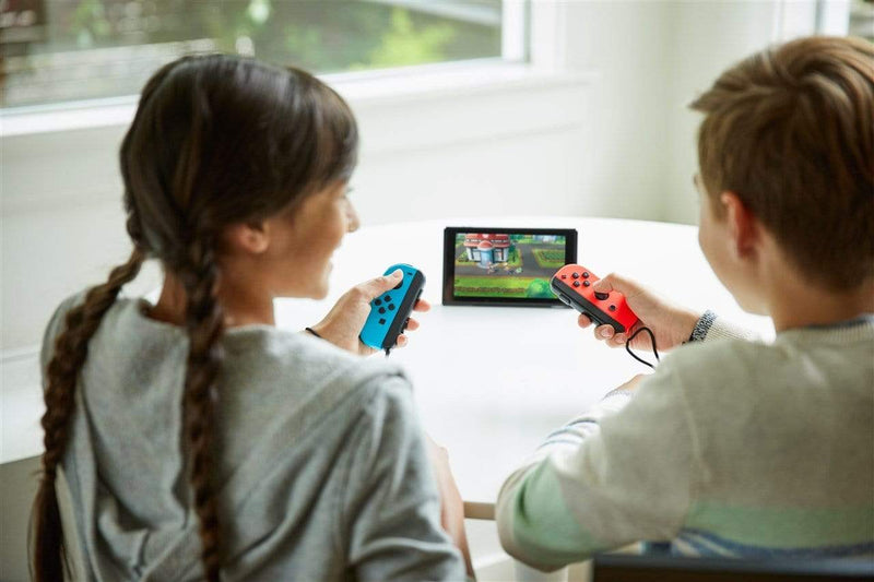 Pokemon: Let's Go, Pikachu! (Switch) 045496423155
