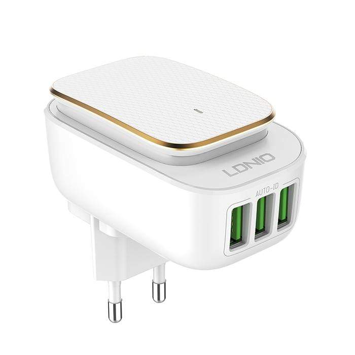 POLNILEC USB LDNIO A3305 220V 3X USB 3,4A + USB C kabel + LED lučka 6933138633052
