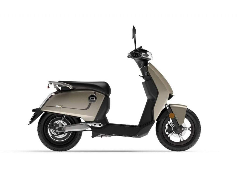 SUPER SOCO CUX električni skuter - srebrne barve 8605042600342