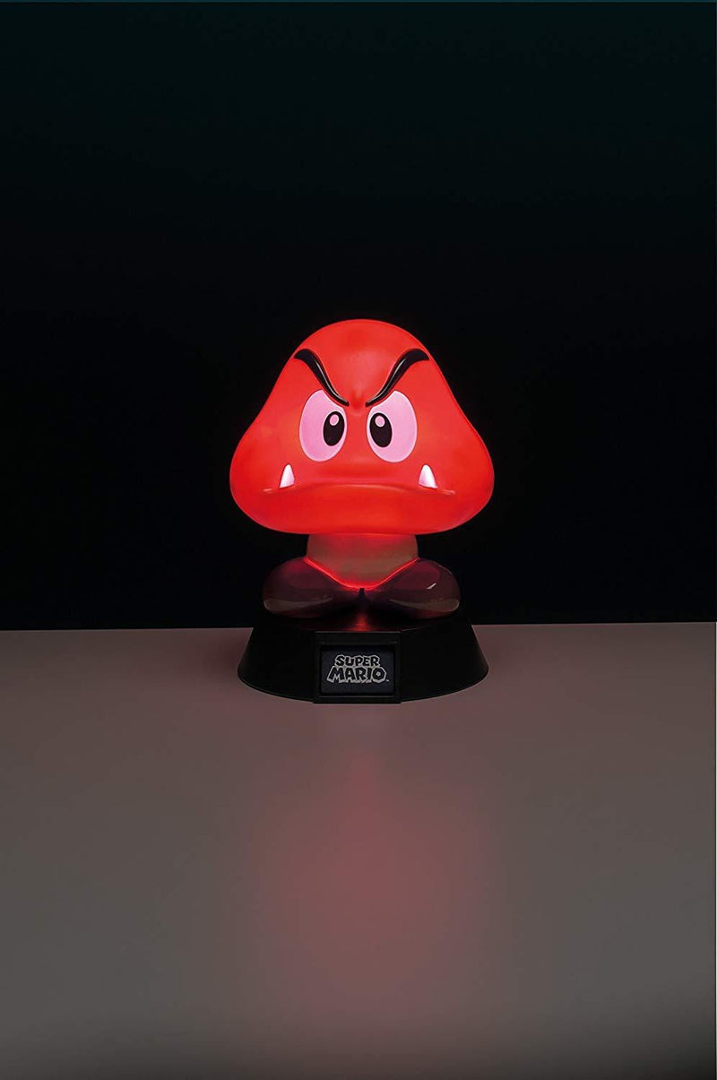 SVETILKA SUPER MARIO GOOMBA 3D PALADONE 5055964717834